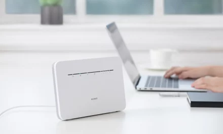الراوتر الجديد من هواوي HUAWEI 4G Router 3 Pro موجه لشبكة 4G بسرعة 300 ميجابت ومزود بشبكة Wi-Fi الذكية ذات النطاق المزدوج