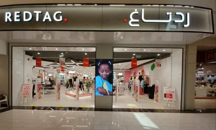 رد تاغ تفتتح متجراً جديداً في غرناطة مول بالرياض