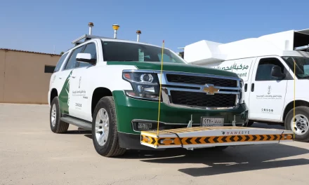 وزارة النقل والخدمات اللوجستية تدشّن معدات تقنية جديدة لفحص وتقييم كافة شبكات الطرق
