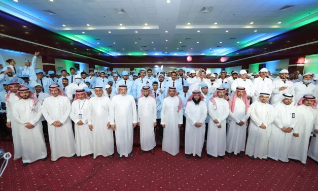 المراعي تُوَظِّفْ 450 طالباً من خريجي معهد الصناعات الغذائية