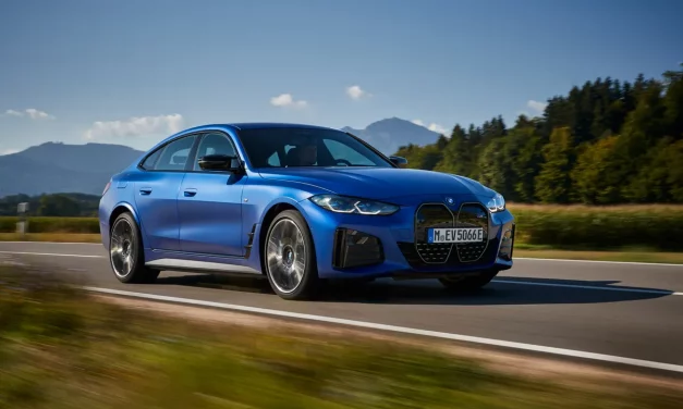 BMW تستخدم دهانات مصنوعة من النفايات الحيوية للحفاظ على البيئة