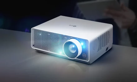 اجتماعات العمل أصبحت أكثر ابتكاراً وإبداعاً مع جهاز العرض الليزري LG PROBEAM