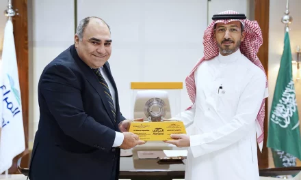 الرئيس التنفيذي للمراعي يلتقي سفير جمهورية قبرص لدى المملكة 
