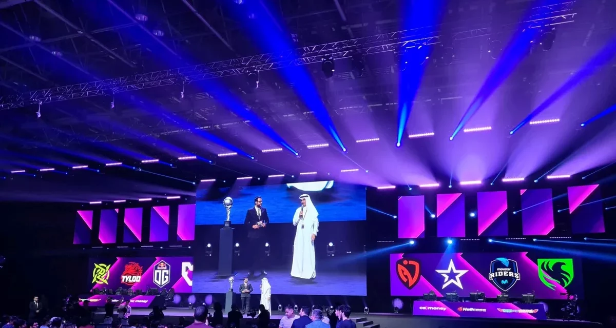 حدث EMG 2022  يُبهر الحاضرين بفعاليته الأضخم في دبي