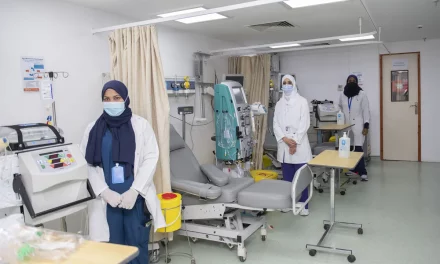 الصحة السعودية توفر خدمة الغسيل الكلوي المتنقل للحجاج