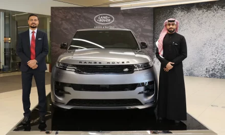 رينج روڤر سبورت الجديدة تكشف عن نفسها رسمياً وتتألق بصالات عرض ناغي للسيارات بالمملكة