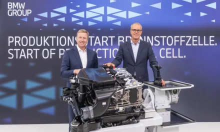 مجموعة BMW تبدأ إنتاج خلايا الوقود لسيارات BMW iX5 Hydrogen في ميونيخ.