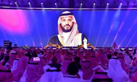 تحت رعاية سمو ولي العهد.. انطلاق أعمال القمة العالمية للذكاء الاصطناعي في نسختها الثانية بحضور 10 آلاف شخص و200 متحدث من 90 دولة&nbsp;<a href="file:///hashtag/%D9%82%D9%85%D8%A9_%D8%A7%D9%84%D8%B0%D9%83%D8%A7%D8%A1_%D8%A7%D9%84%D8%A7%D8%B5%D8%B7%D9%86%D8%A7%D8%B9%D9%8A%3fsrc=hashtag_click">#قمة_الذكاء_الاصطناعي</a>