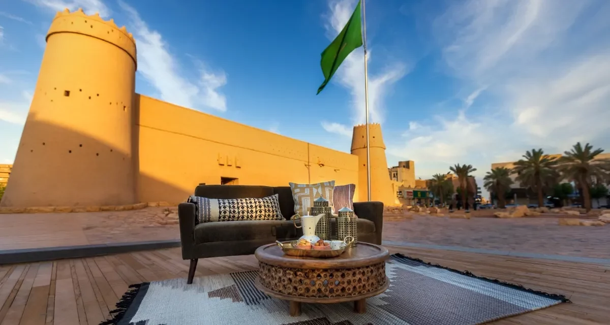 لقطات تذكارية تسجل الاحتفالات باليوم الوطني ال 92 للمملكة في وست الم (West Elm)