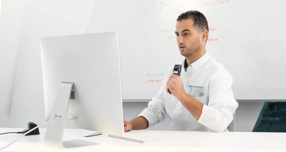 3M تستعرض تقنيتها للتمييز الصوتي القائمة على الذكاء الاصطناعي خلال مؤتمر ومعرض الصحة الرقمية الدولي 2022