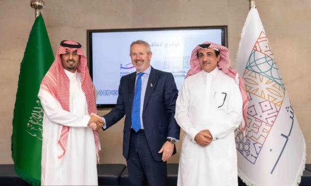 روشن تستحوذ على واجهة الرياض لتواصل توسّعها في العاصمة