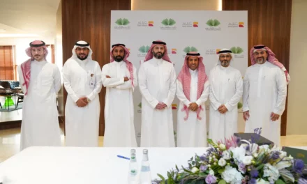 <strong>بهدف تلبية الاحتياجات الفعلية للعملاء من خلال توفير التمويل المناسب شركة “ذاخر” للتطوير العقاري في مكة المكرمة توقع اتفاقية تعاون مع “بنك البلاد</strong>“