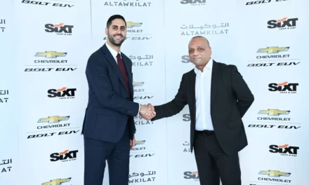 <strong>التوكيلات العالمية للسيارات تسلّم “سيكست” 25 سيارة شفروليه بولت EUV الكهربائية</strong>