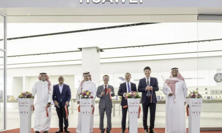 <strong>“هواوي السعودية” تفتتح متجرًا جديدًا في جدةليشكّل مركزا للتفاعل بين الناس والتكنولوجيا</strong>