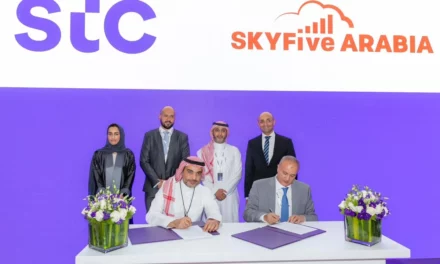 <strong>stc وشركة سكاي فايف العربية توقعان اتفاقية تعاون لتقديم خدمات الإنترنت الجوية (A2G) في منطقة الشرق الأوسط وشمال إفريقيا في مؤتمر #ليب23</strong>