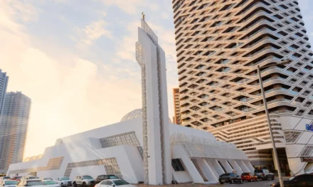 كيو القابضة تفتتح “مسجد الريم” في جزيرة الريم في أبوظبي