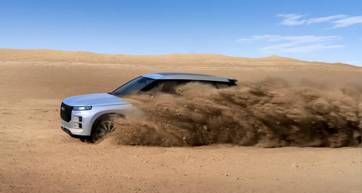 الاختبار النهائي لـ JAECOO 7 يعرض بثبات الجودة المثالية لسيارات الدفع الرباعي الكلاسيكية  في الشرق الأوسط