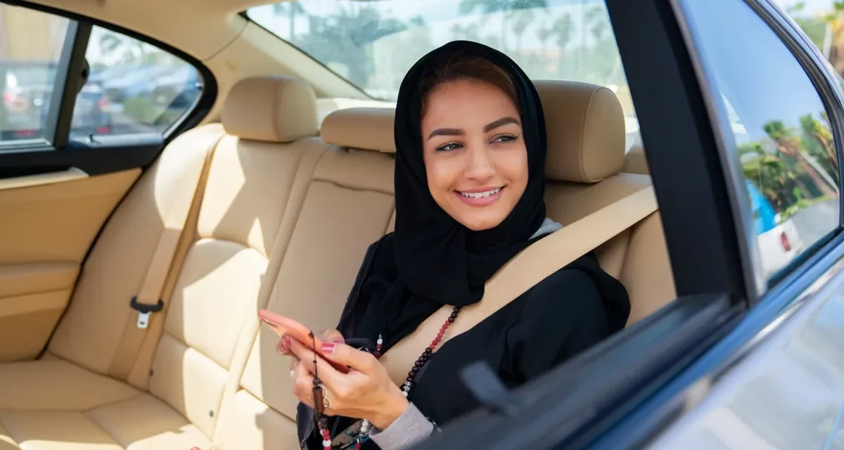خدمة كريم للأعمال: حلاً نقلياً يغير قواعد اللعبة للموظفين في المملكة العربية السعودية 