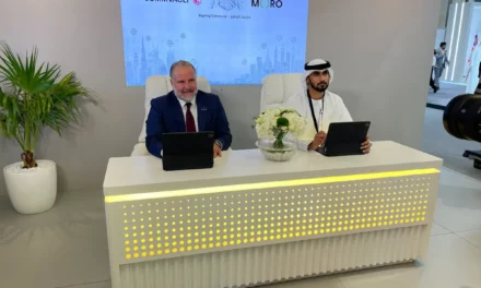 مورو وكومفولت توقعان اتفاقية شراكة خلال جيتكس جلوبال 2023