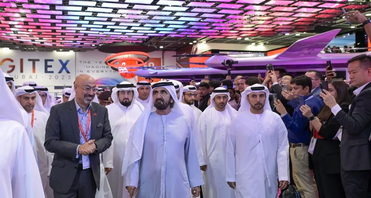 محمد بن راشد يفتتح جيتكس جلوبال بمشاركة 6000 عارض و180 ألف مسؤول تنفيذي من 180 دولة