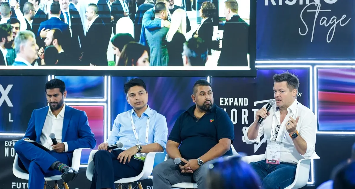 خبراء يستكشفون قدرات غير مسبوقة للذكاء الاصطناعي في اليوم الثاني لمعرض “إكسباند نورث ستار”