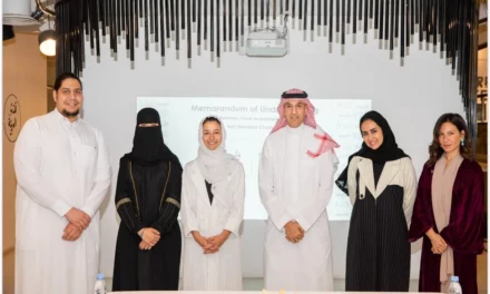 إطلاق النسخة الثانية من برنامج “ستاندرد تشارترد المرأة والتكنولوجيا” بالتعاون فلك للاعمال والاستثمار