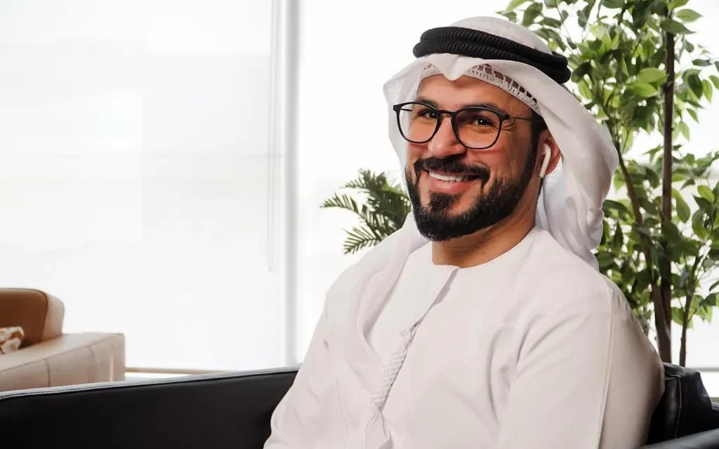 طارق الحوسني: بحث التحديات العالمية في قطاع الطاقة وتسريع جهود إزالة الكربون في أبوظبي