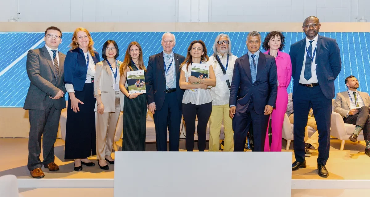 هواوي وشركاؤها يكشفون عن تصنيف جديد للمهارات والوظائف الرقمية الخضراء 