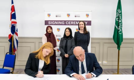 المجلس الثقافي البريطاني والمدرسة البريطانية الهولندية العالمية يتعاونان في مجال تعليم اللغة الإنجليزية في جدة