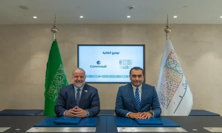 مجموعة “روشن” و”كومفولت” توقعان مذكرة تفاهم لتعزيز الأمن السيبراني