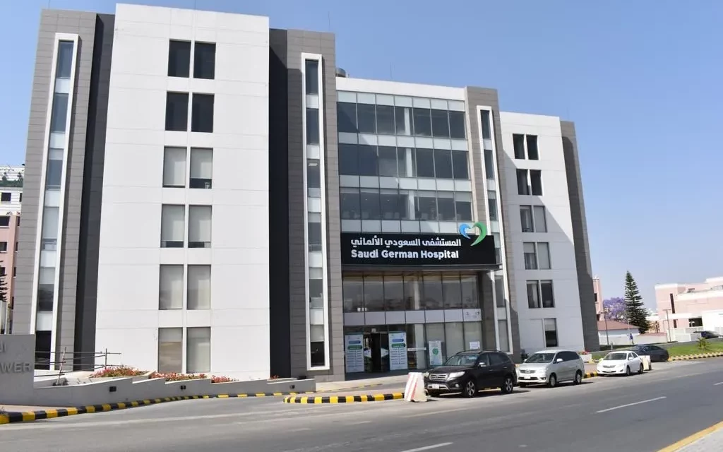 نجاة يد مريض من البتر بفضل جراحة متقدمة في المستشفى السعودي الألماني – عسير