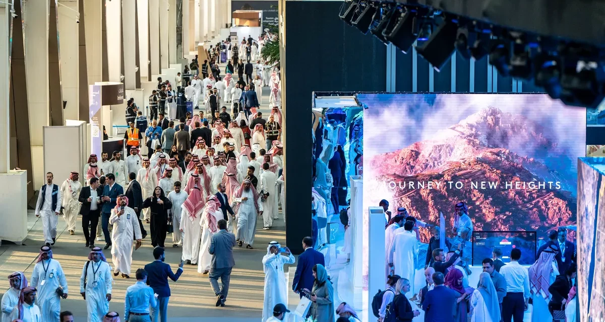 إكسبو السعودية للكهرباء يساهم في تعزيز مصادر الطاقة المتجددة في المملكة