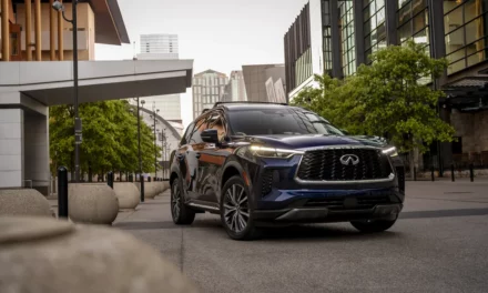 إنفينيتي طراز QX60 لعام 2024: الارتقاء بالتجهيزات المخصصة