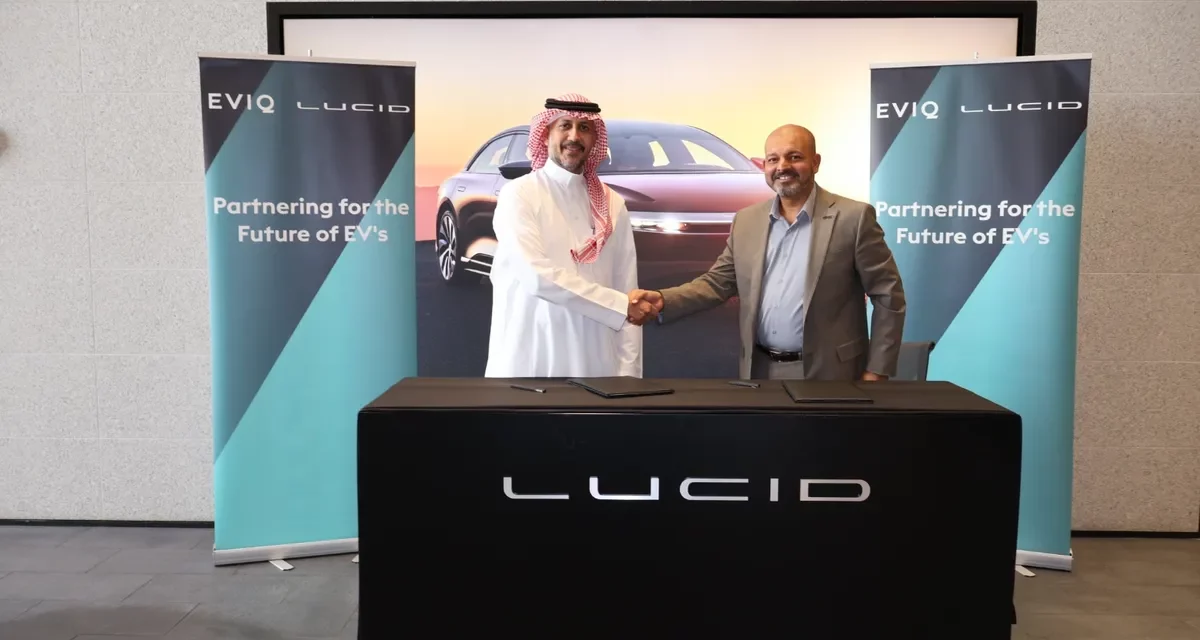 لوسِد توقع اتفاقية استراتجية مع EVIQ لتوفير بنية تحتية متطورة للشحن عالي السرعة في المملكة