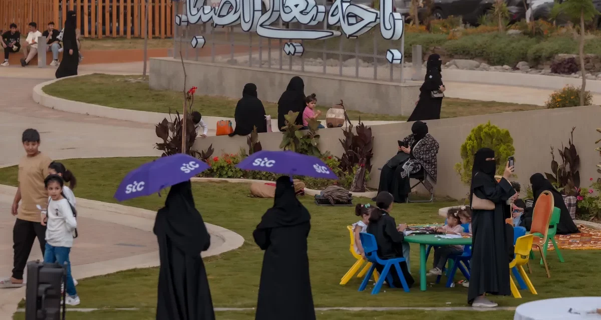 مجموعة stc تدعم السياحة الداخلية وتمكن زوار المصايف في الاستمتاع بتواصلهم