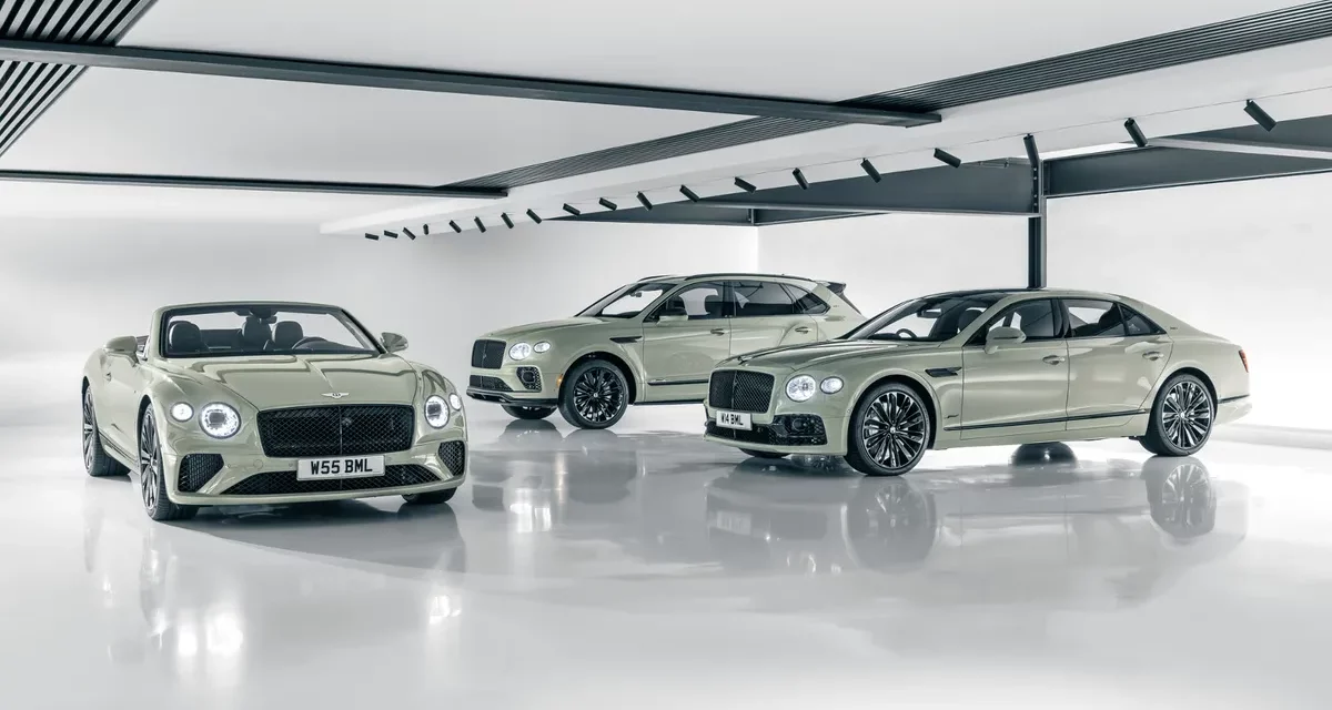 نهاية حقبة تاريخية حافلة بالنجاحات: تصنيع آخر محرك W12 من Bentley يدوياً في كرو