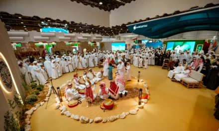 هيئة تطوير محمية الإمام تركي بن عبدالله الملكية تختتم مشاركتها في معرض أبوظبي الدولي للصيد والفروسية بفوزها بجائزة التميز في الحفاظ على البيئة والتراث الثقافي