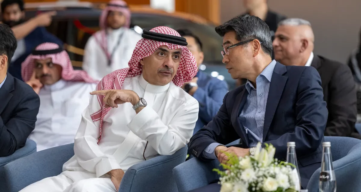 رئيس “كيا موتورز” العالمي يزور “كيا الأهلية ” وكيل العلامة الكورية في المملكة العربية السعودية