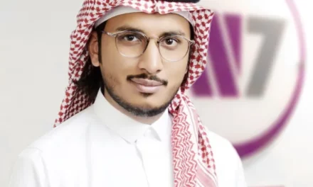 عبدالرحمن عنايت يتوج بجائزة «قائد العلاقات العامة لعام 2025» في مهرجان أثر بالرياض