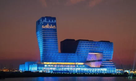 تحقيقاً لرؤية السعودية 2030التكنولوجيا رافد أساسي لتطوير القطاعات الحيوية في المملكة