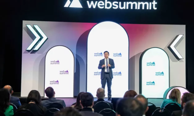هواوي تبرم عدة شراكات استراتيجية خلال قمة الويب قطر 2025