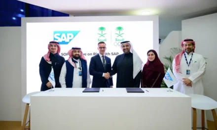 اللجنة الأولمبية والبارالمبية السعودية و”إس إيه بي” تحتفلان بنجاح توظيف منصة “رايز”
