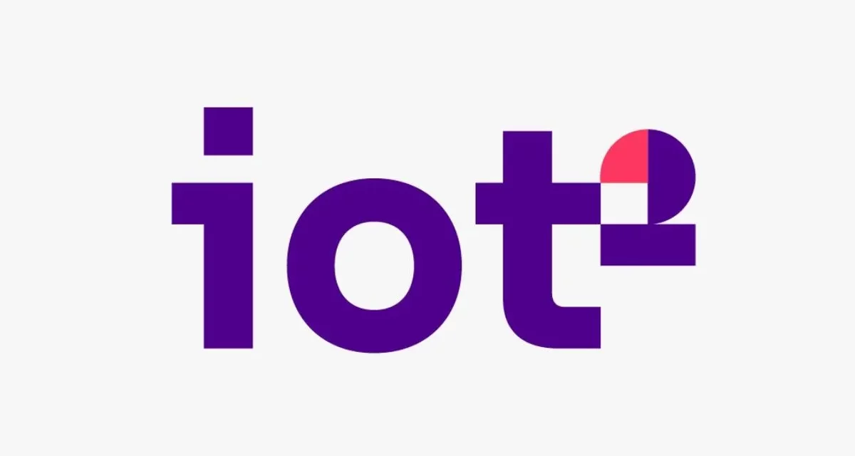 iot squared  تكرّم من هيئه الاتصالات لابتكارها التنظيمي المتميز وتوقّع شراكة استراتيجية لتعزيز تقنيات الذكاء الاصطناعي
