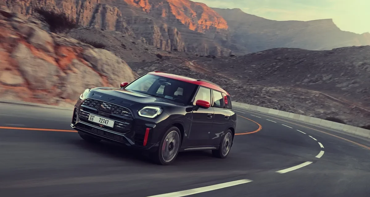  MINI JCW Countryman: ممتعة لأقصى الحدود أينمى كنت