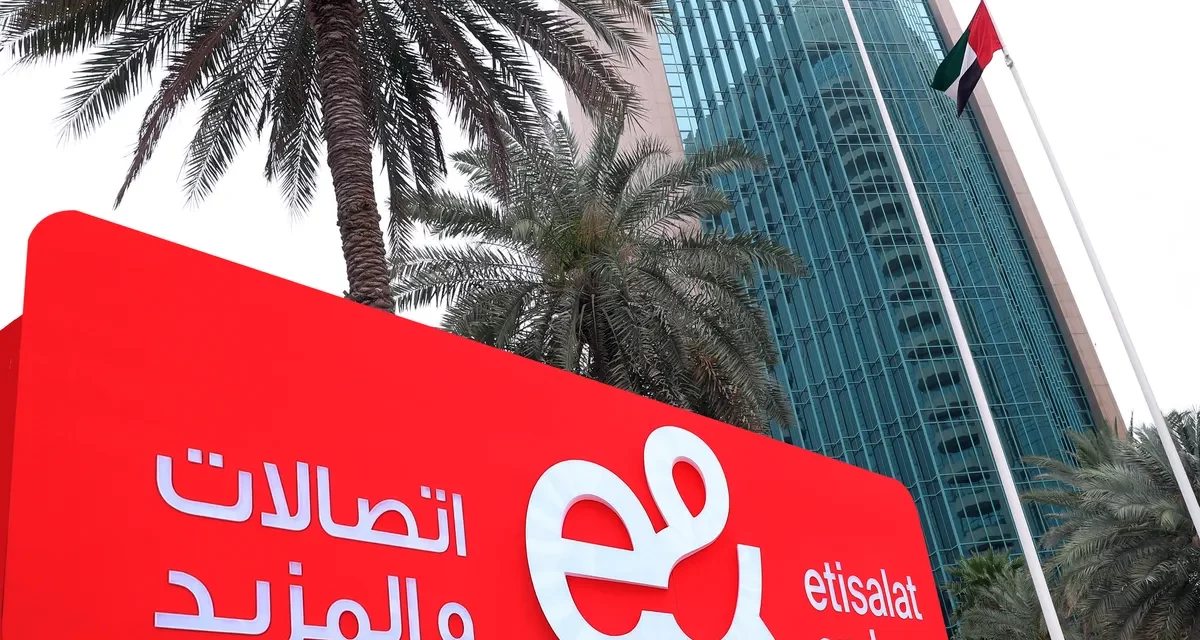 “إي آند الإمارات” تختبر نطاقات 6 جيجاهرتز و600 ميجاهرتز لشبكة الجيل الخامس