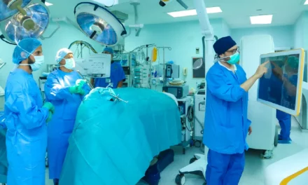 التخصصي” يحقق نقلة نوعية في علاج الصرع باستخدام تقنية التخطيط الكهربائي العميق للدماغ”
