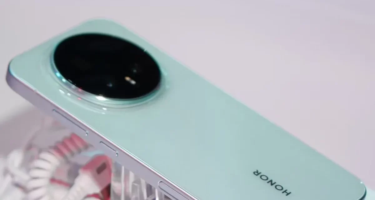 HONOR وQualcomm تعلنان عن تعاون أعمق في الذكاء الاصطناعي خلال قمة Snapdragon 2025 لإطلاق عصر الهواتف الذكية ثنائية المحرك