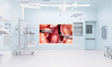 إل جي تطلق شاشة جراحية بدقة 4K مزودة بمزايا ذكية لتحسين العمل الجراحي