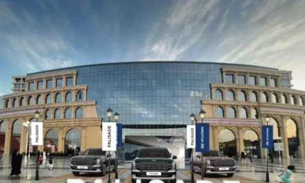محمد يوسف ناغي هيونداي تستعرض سيارة باليسيد 2026 الجديدة في جدة بارك