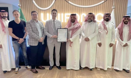 «يونيفونك» تنال شهادة ISO 42001 لحوكمة الذكاء الاصطناعي